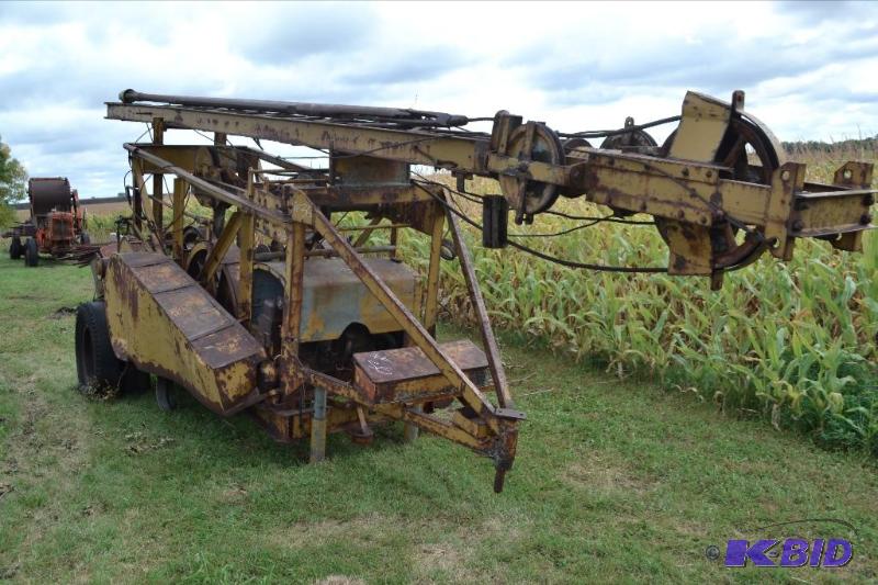 lot 36 image: 1940s Custom built 33 Armstrong Copycat well drilling rig