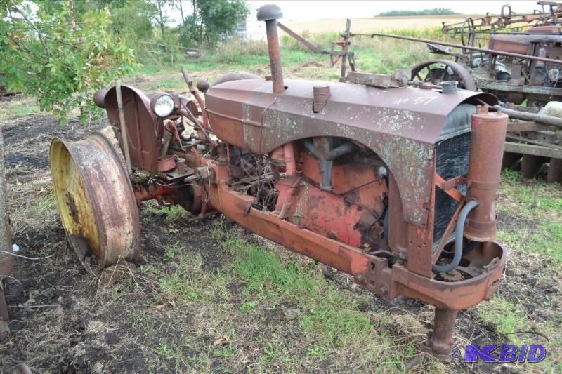 lot 37 image: 1951 Massey Harris 44-GR