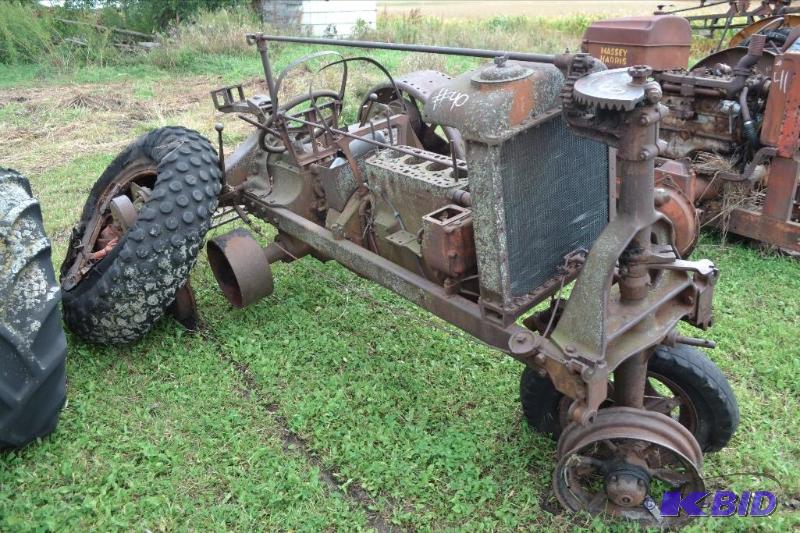 lot 40 image: c. 1930 McCormick Deering Farmall
