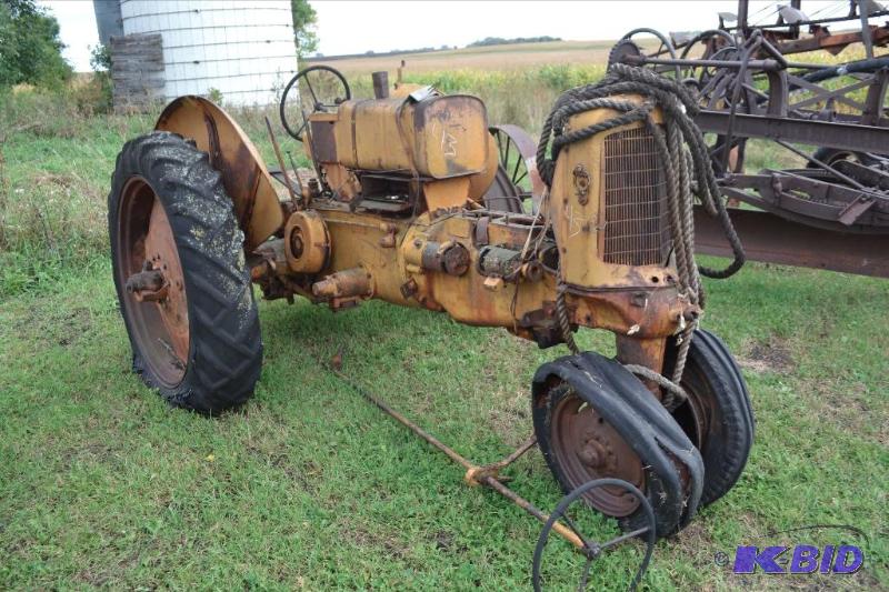 lot 43 image: Minneapolis Moline Z