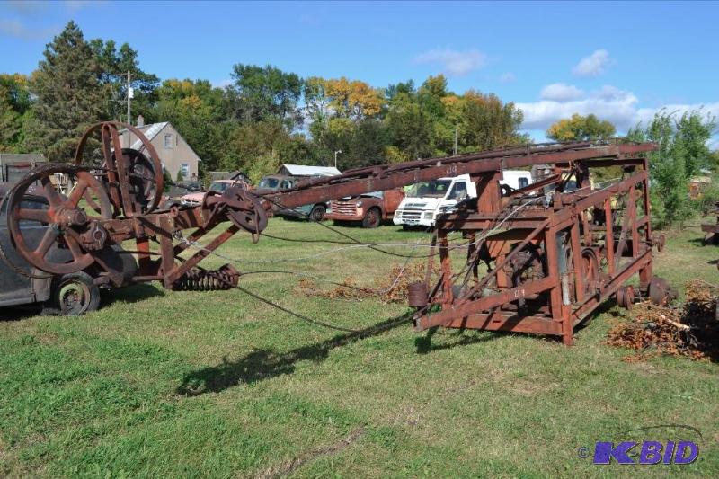 lot 49 image: Well Drilling rig ...