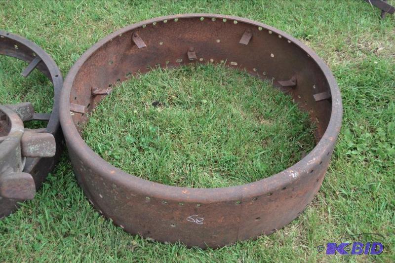 lot 68 image: Steel wheel ...