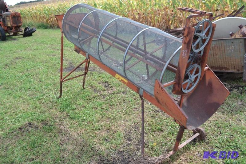 lot 78 image: Grain Screener...
