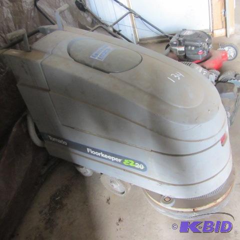 lot 134 image: Floor Cleaner