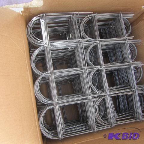 lot 147 image: New Folding Fence