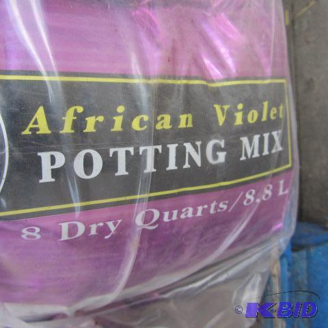 lot 152 image: African Violet Potting Mix