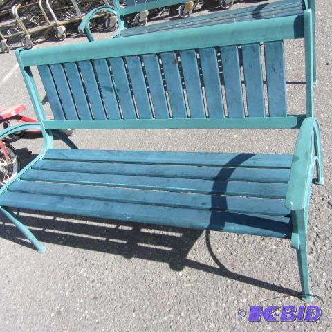 lot 166 image: Park Bench
