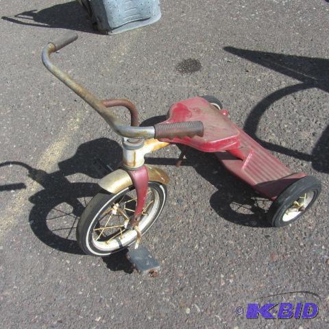 lot 168 image: Vintage Tricycle