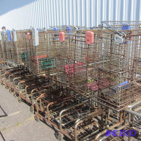 lot 174 image: Shopping Carts
