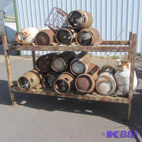 lot 176 image: LP Tanks for Forklifts