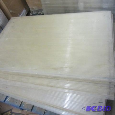 lot 239 image: Polycarbonite Panels