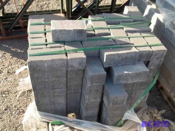 WILLOW CREEK BRICKSTONE PERMEABLE PAVER  28 S...