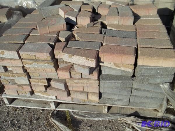 MILLSTREAM HOLLANDS 4 X 8  264 PCS  WEIGHT 13...