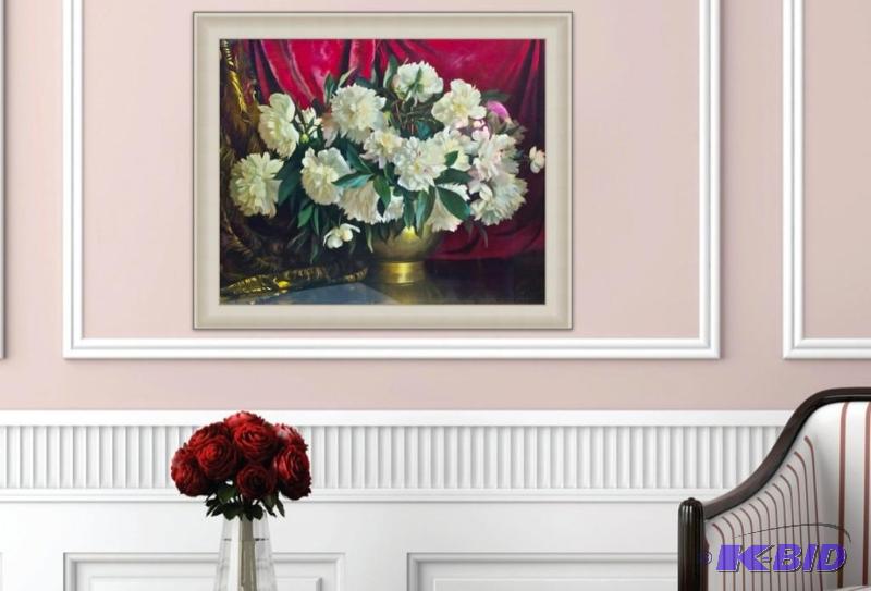 Large flower print in white frame