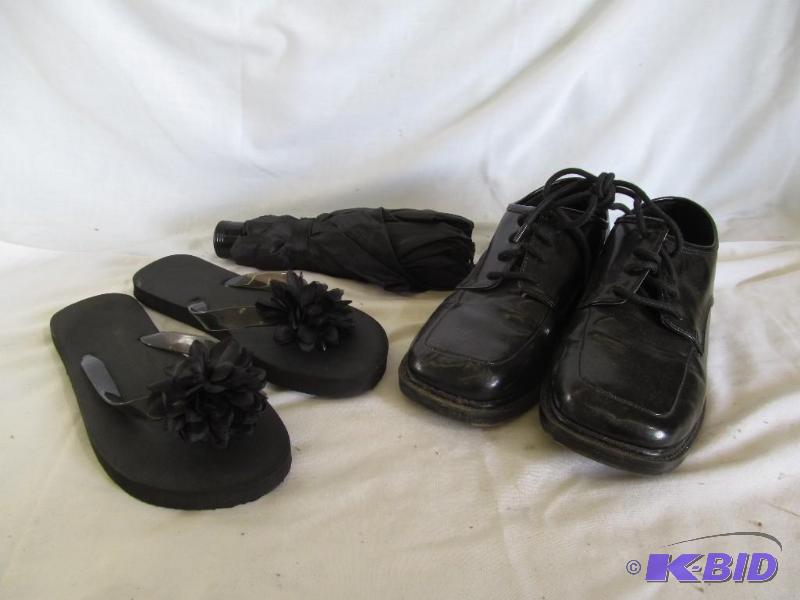 Shoe