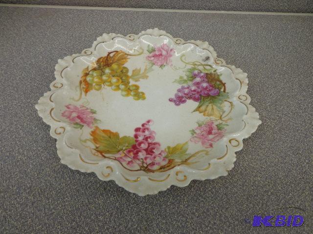 Small Antique Decorative Plate 10&quot Diame...