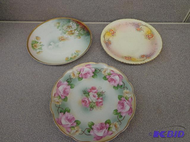 Various Collectable Antique Plates 9&quot Fl...