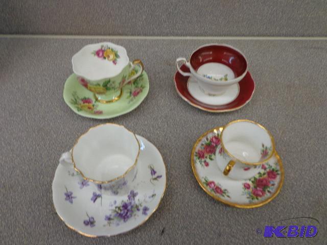 Tea Cup and Saucer (4 Sets) Elizabethen Fine ...