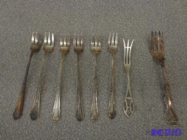 Forks 8 Sterling silver forks Forks vary in s...