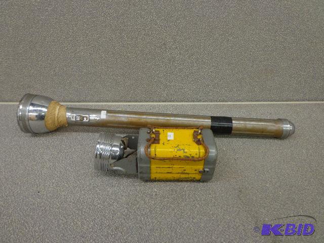 Flashlights (1) 22&quot long (1) 7 34&quot...