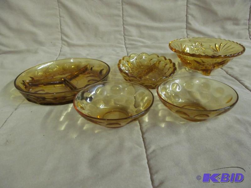 lot 128 image: Dish