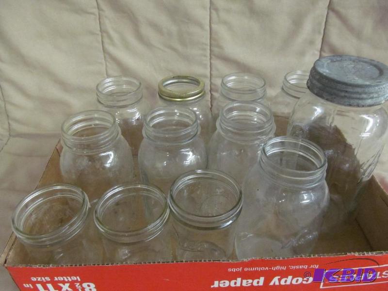 lot 143 image: Jar