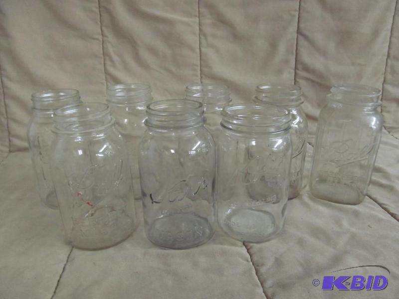 lot 144 image: Jar