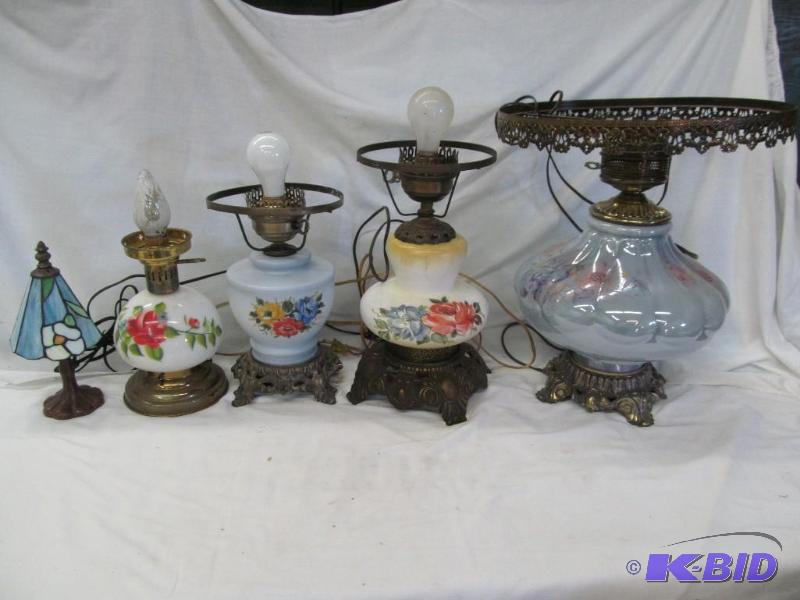 lot 15 image: Vintage