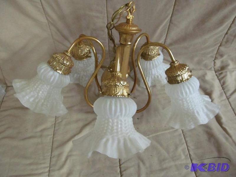 lot 192 image: Light