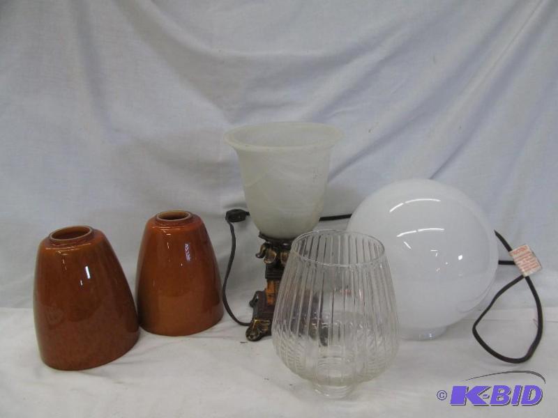 lot 2 image: Vintage