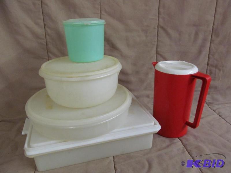 lot 215 image: Kitchen