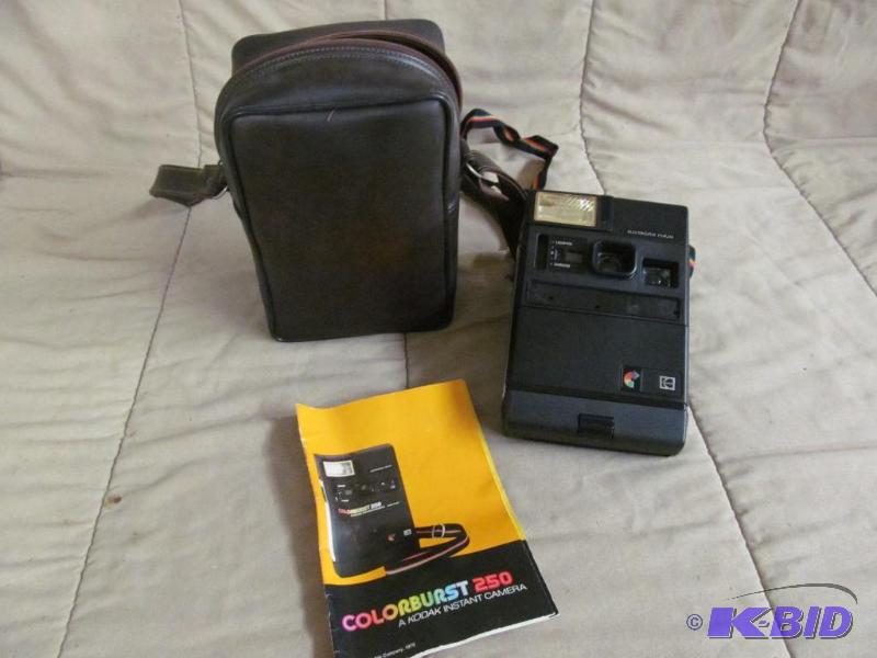 lot 229 image: Camera