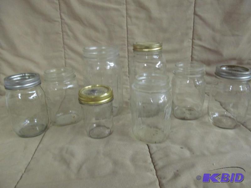 lot 237 image: Jar