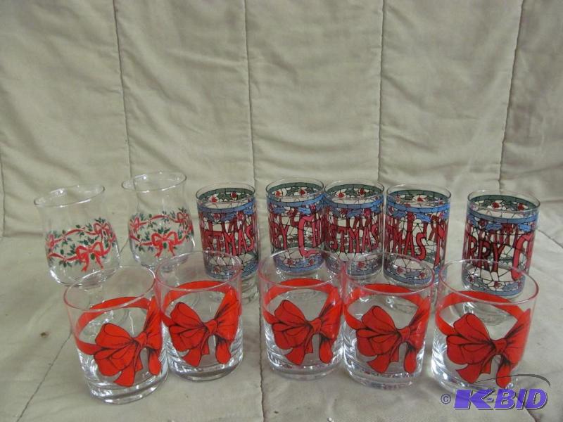 lot 255 image: Christmas