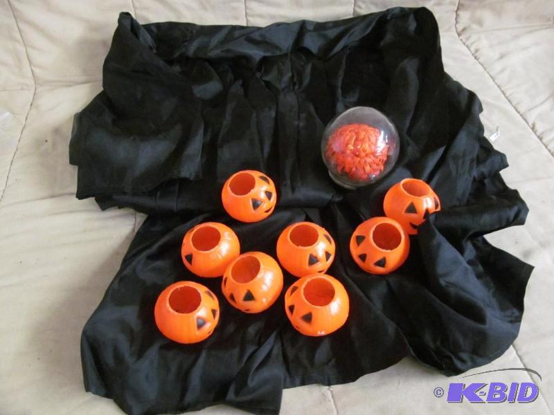 lot 269 image: Halloween