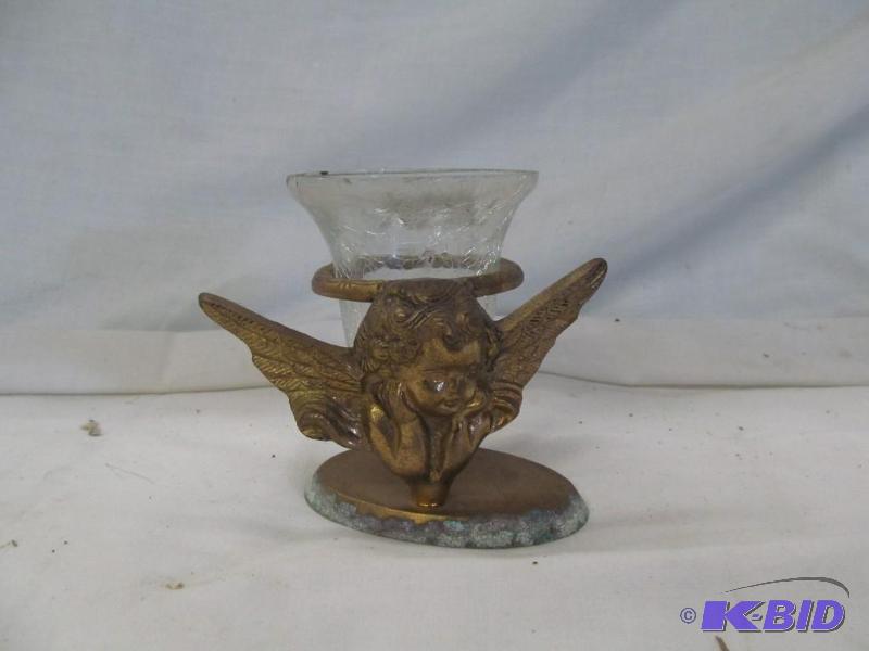 lot 47 image: Vase
