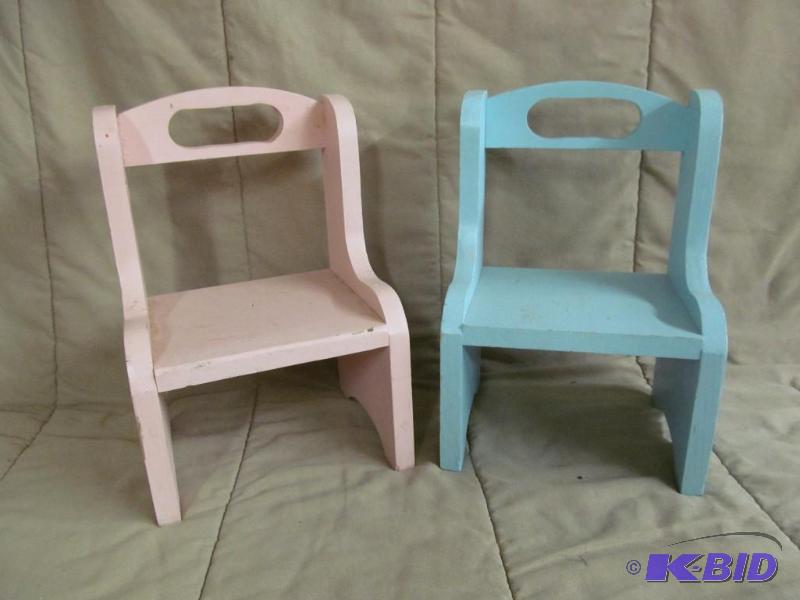 lot 73 image: Chair