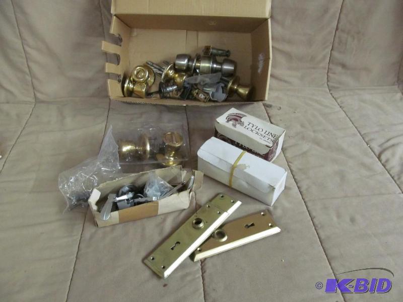 lot 98 image: Miscellaneous