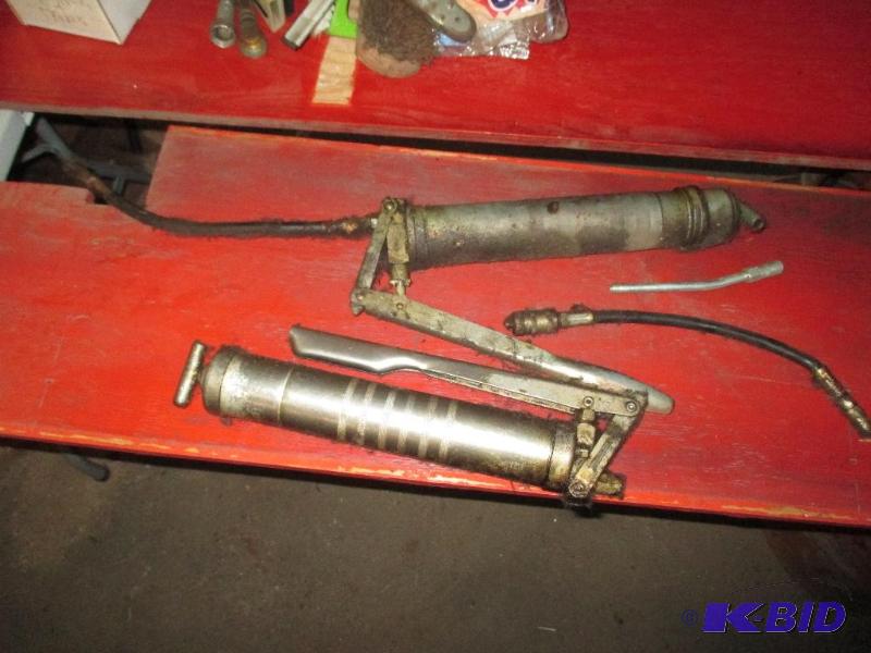 2 Grease Guns