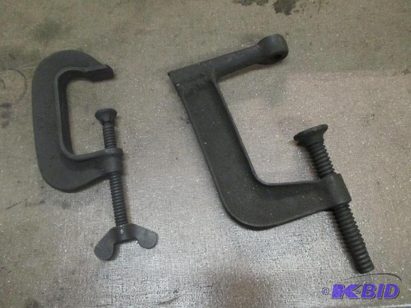 2 c clamps