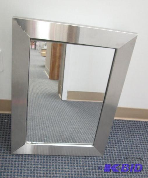 Zenith Medicine cabinet 25 x 18.5 Steel body ...