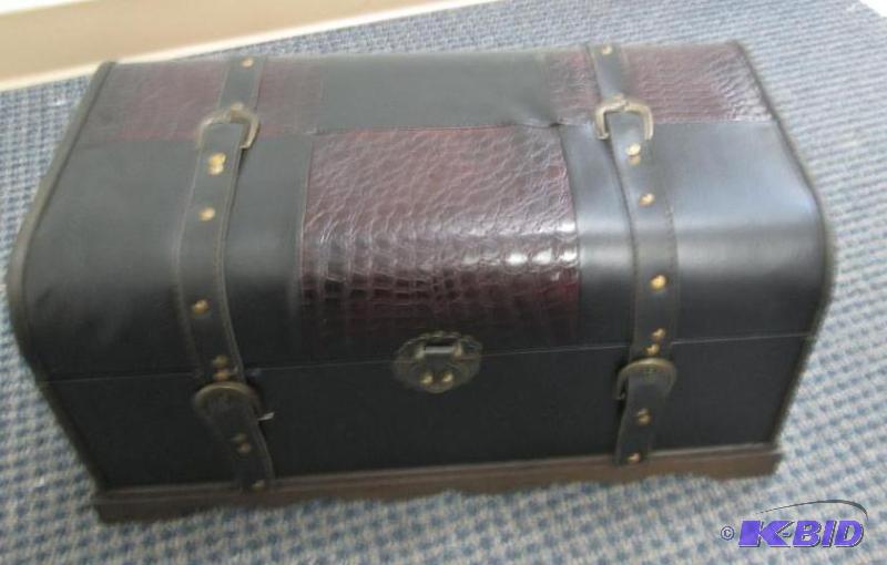 Small wooden chest...