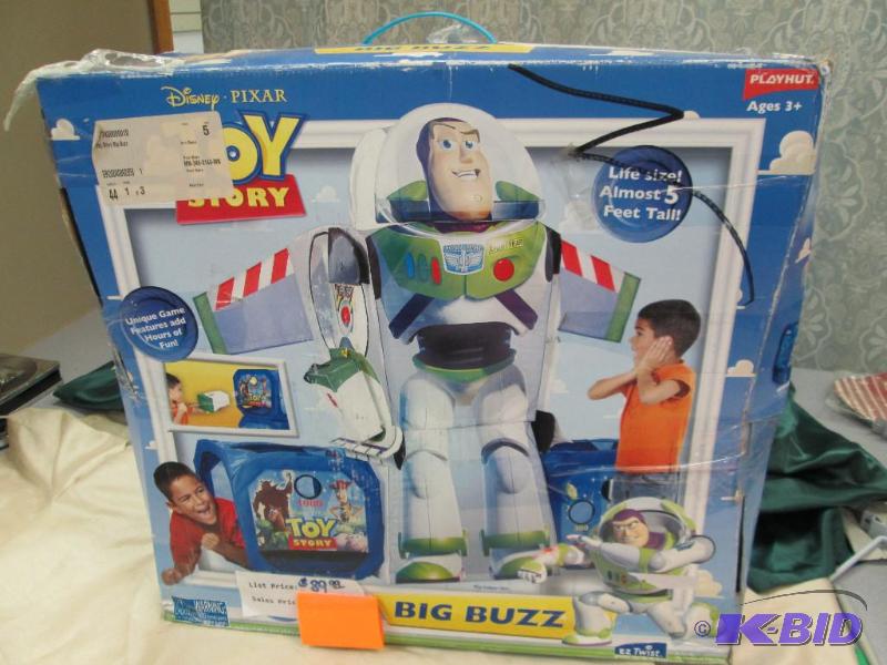 Disney Toy Story Life size Buzz almost 5 feet...
