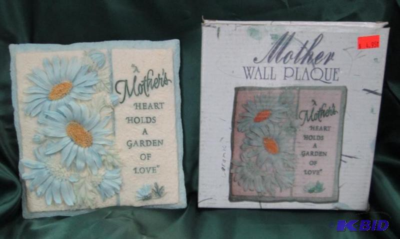 Qty 2 Mother wall plaque that says A mother h...