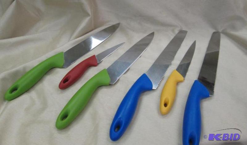 Qty 6 Different size of kitchen knives...