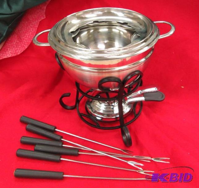 14 pc Fondue set...