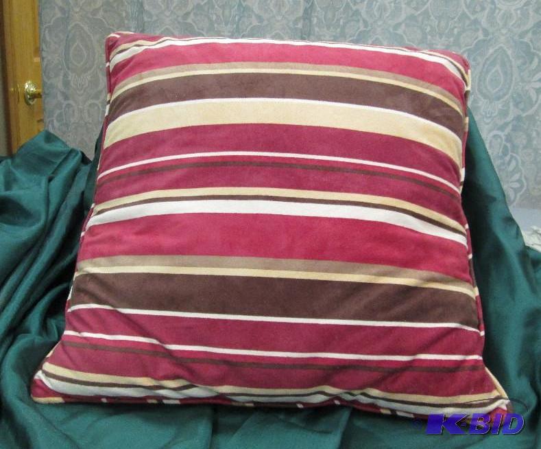 Throw pillow size 16in x 16 in  2 in...