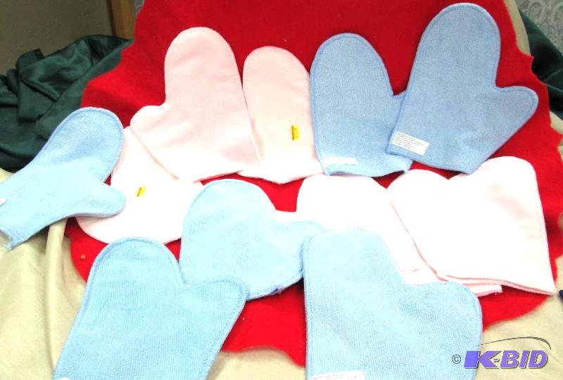 Qty 12 Looks like mitten that you can use for...