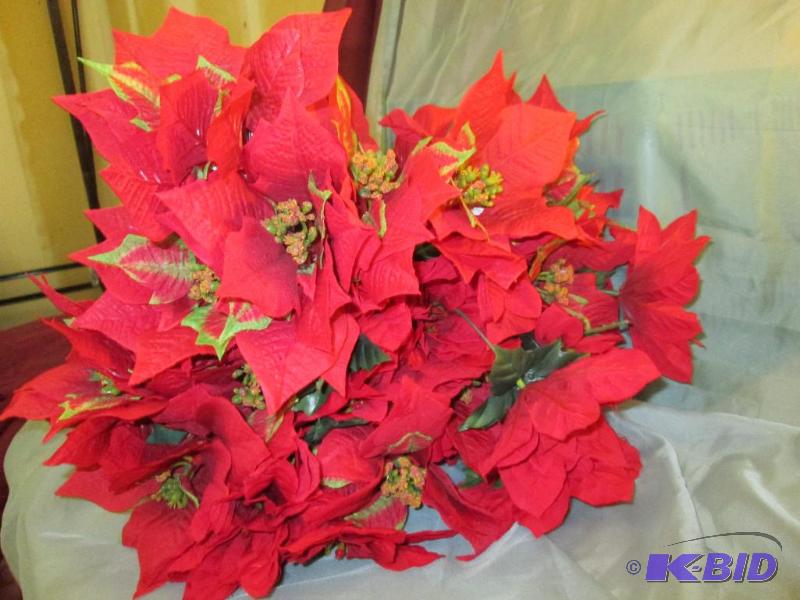 22 inches Long stem red poinsettia flowers. Q...