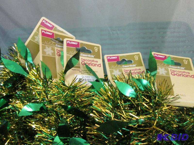 green garland qty. 5...